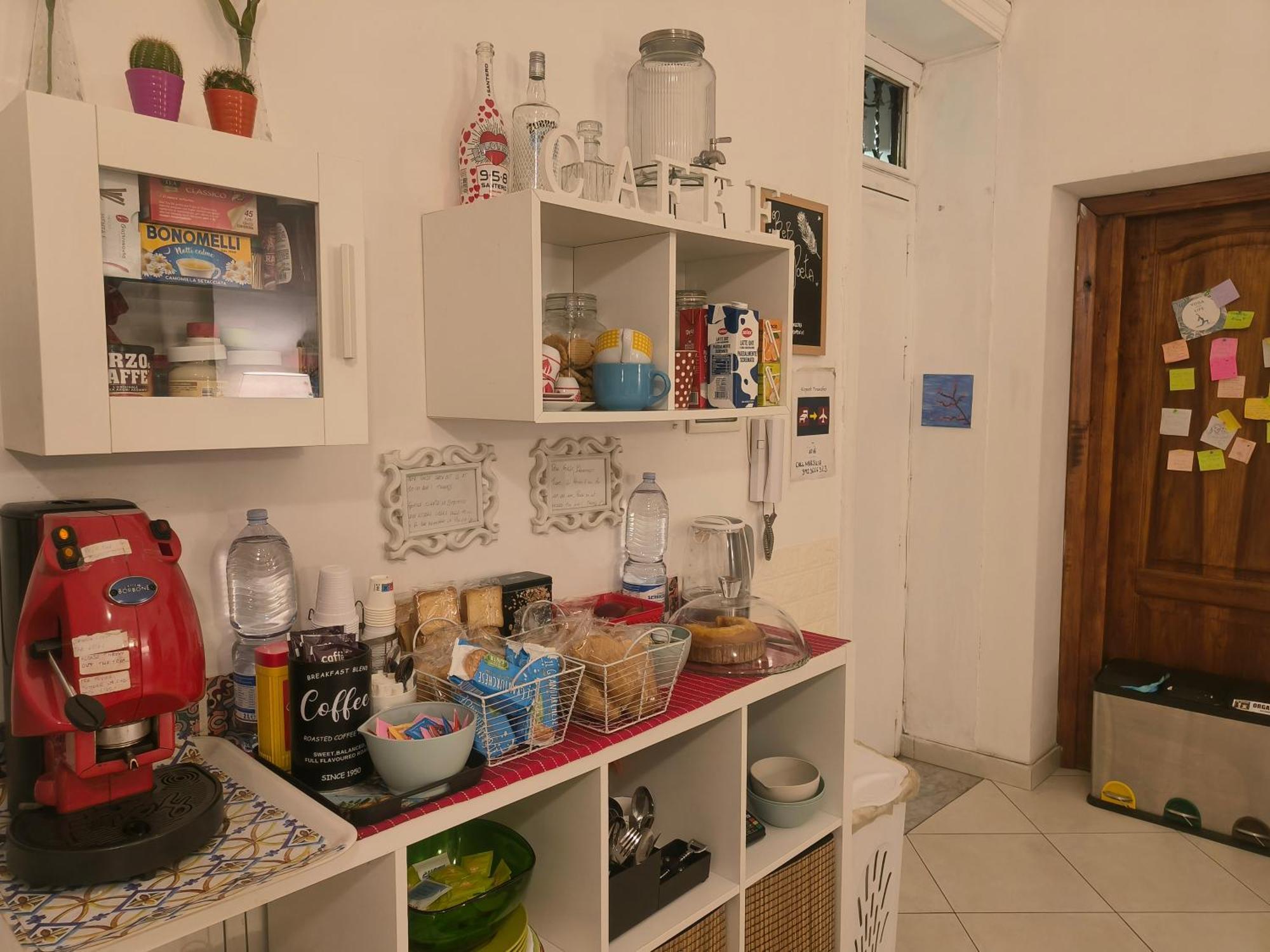 B&B Il Poeta Палермо Екстериор снимка