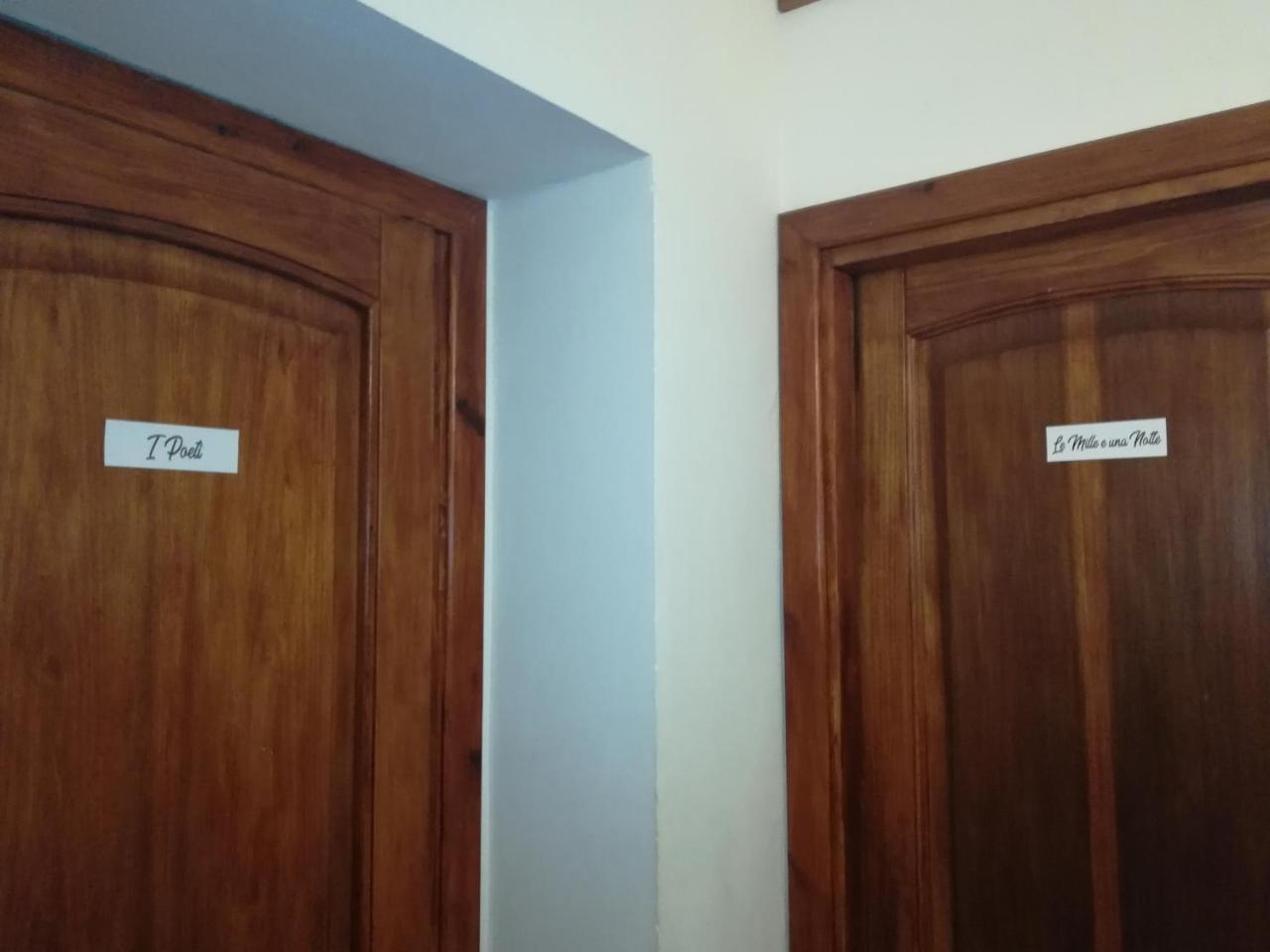 B&B Il Poeta Палермо Екстериор снимка